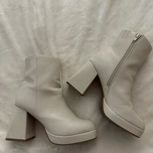 Elegant Cream Ankle Boots